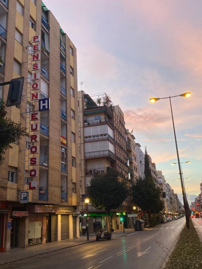 Pension Eurosol Гранада Экстерьер фото