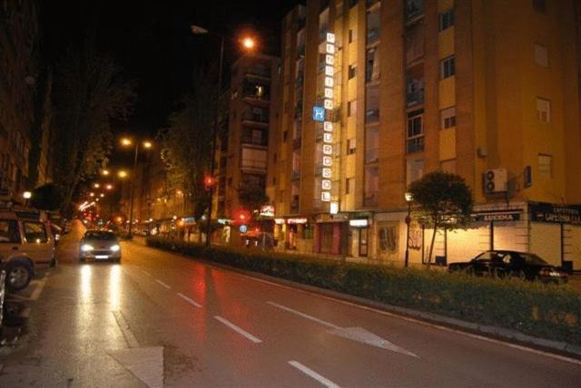 Pension Eurosol Гранада Экстерьер фото